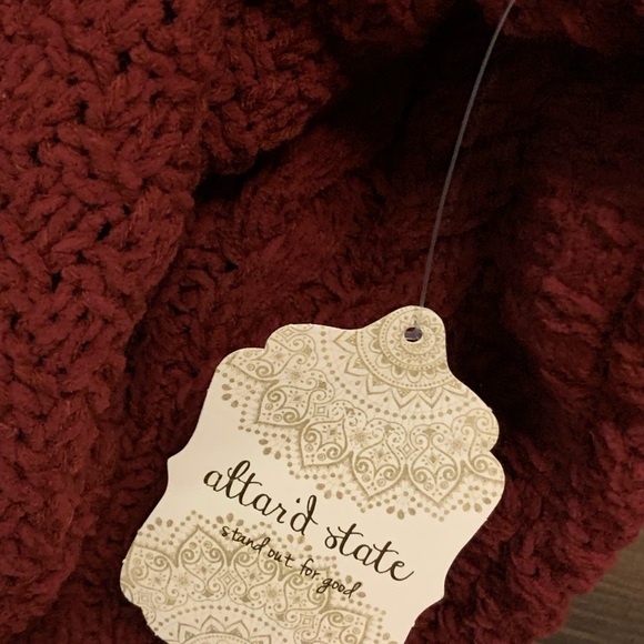 Altar’d State Burgundy crop sweater - Picture 2 of 5
